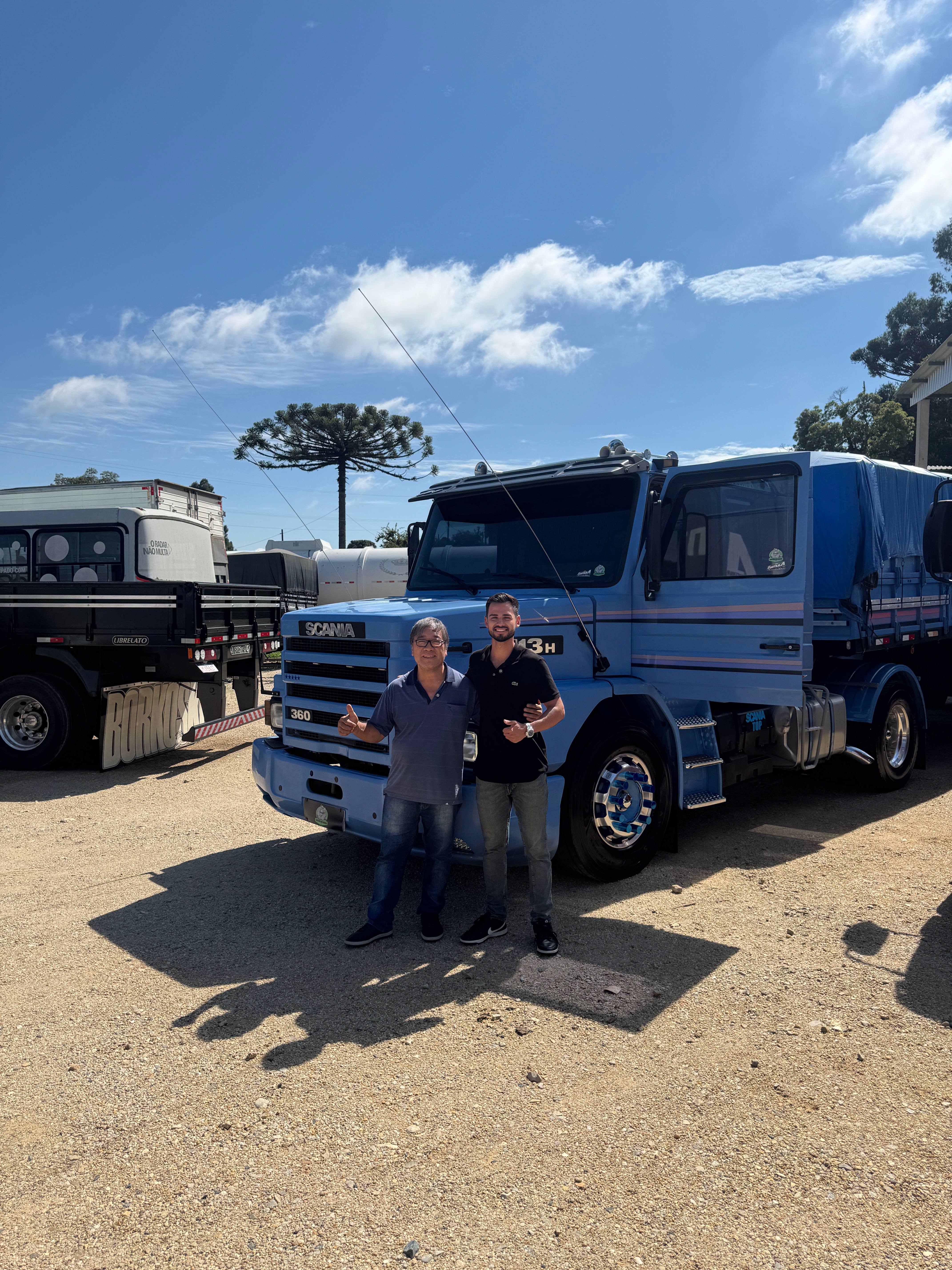 Entrega do premio Scania 113 para Gilberto Yassuteru Siroma
